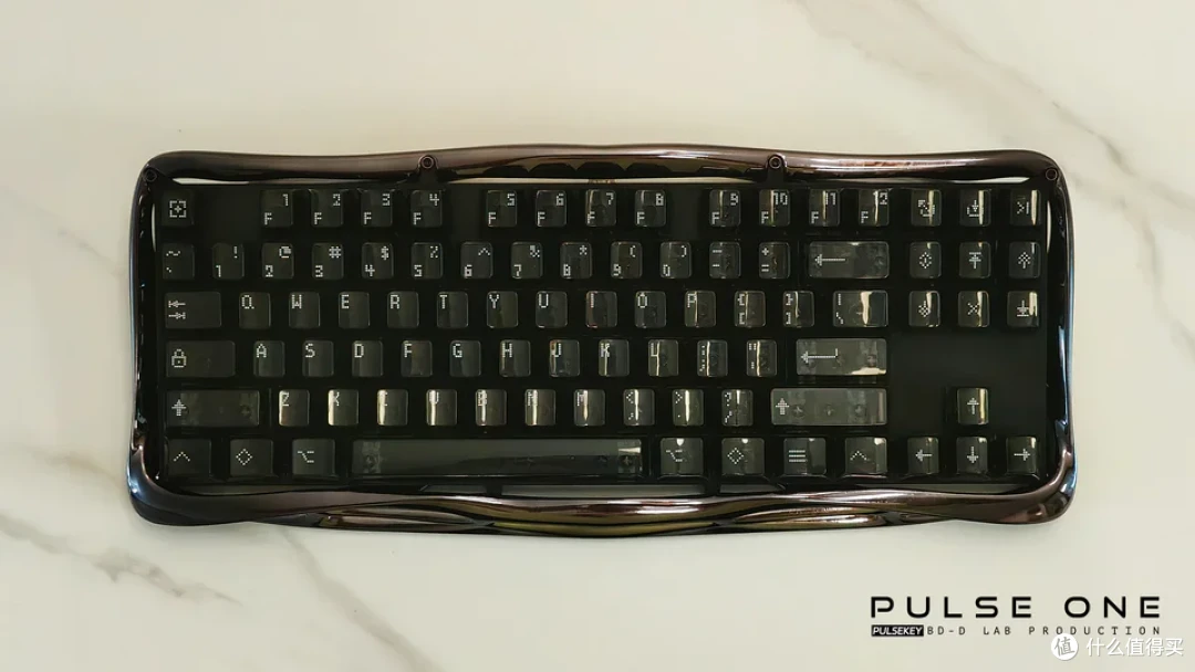 「预热」 暗夜秘语,毒液键盘?PULSE ONE 全镂空有机仿生键盘即将发布