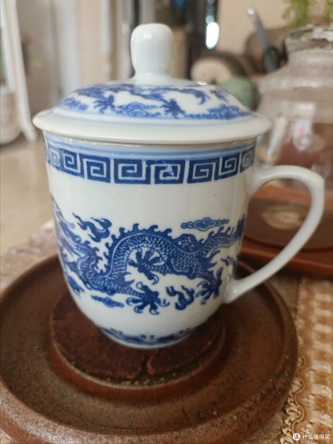 江西一90岁婆婆,因“极简生活”走红,仅一衣柜就圈粉无数,晒晒