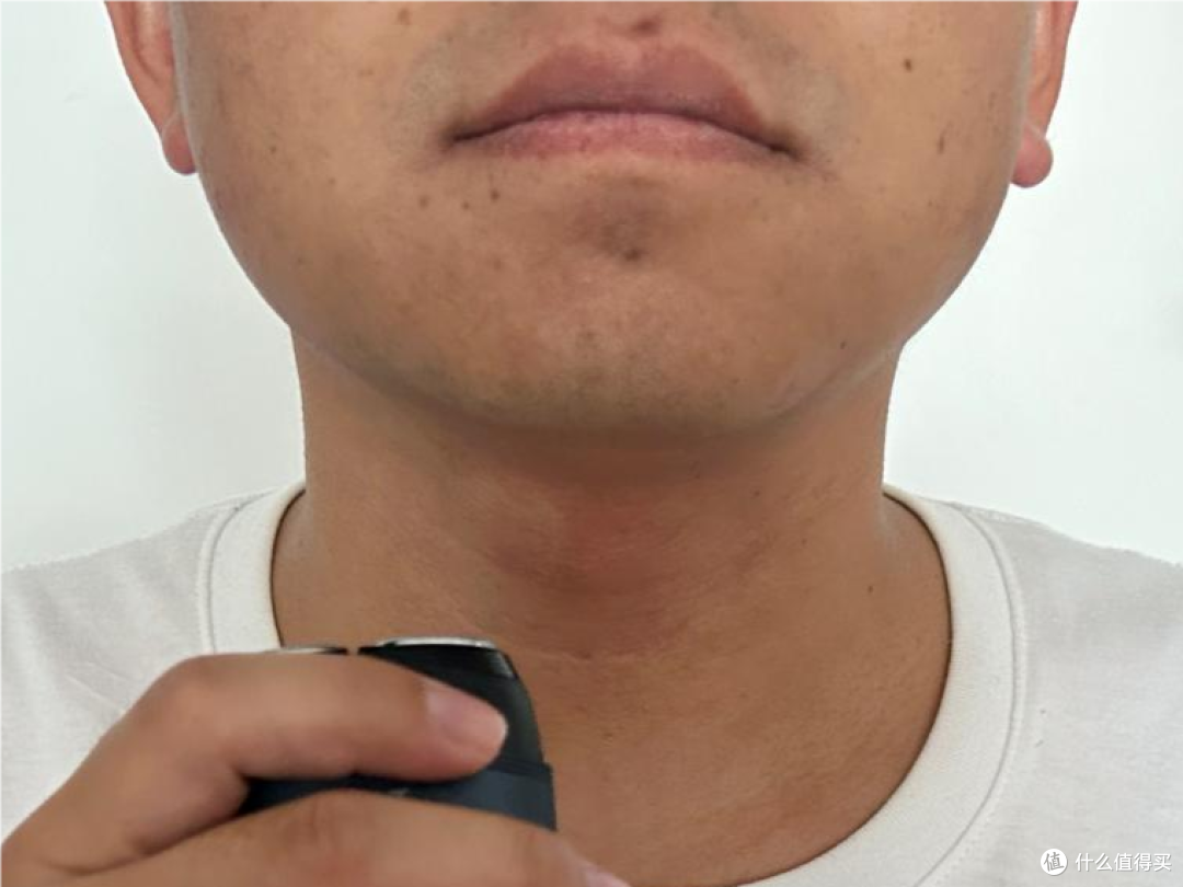 未野MAX SE剃须刀测评,千元级发烧性能与科技结合的小钢炮