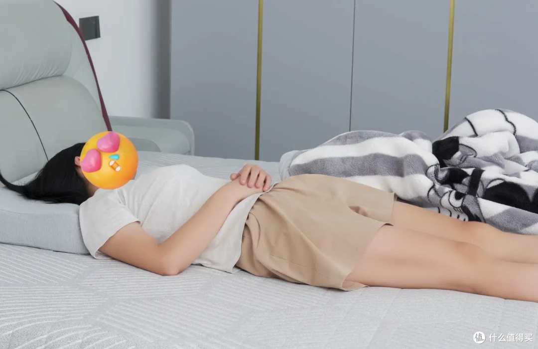 小米:深度睡眠的秘密武器!米家天然乳胶护颈枕Pro不了解一下?