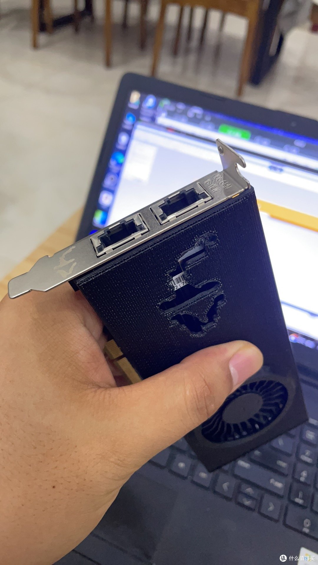 挡板后续要开孔处理 现在懒得弄 到时候也3D打印一个