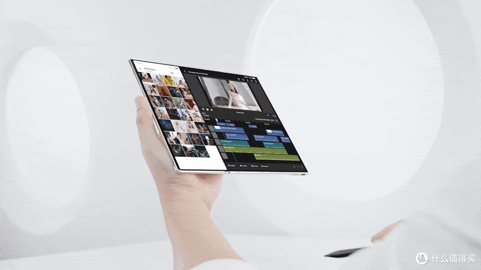 传音展出三折叠屏概念机：Phantom Ultimate 2 可以作为华为HUAWEI MateXT ULTIMATEDESIGN版本前瞻。 