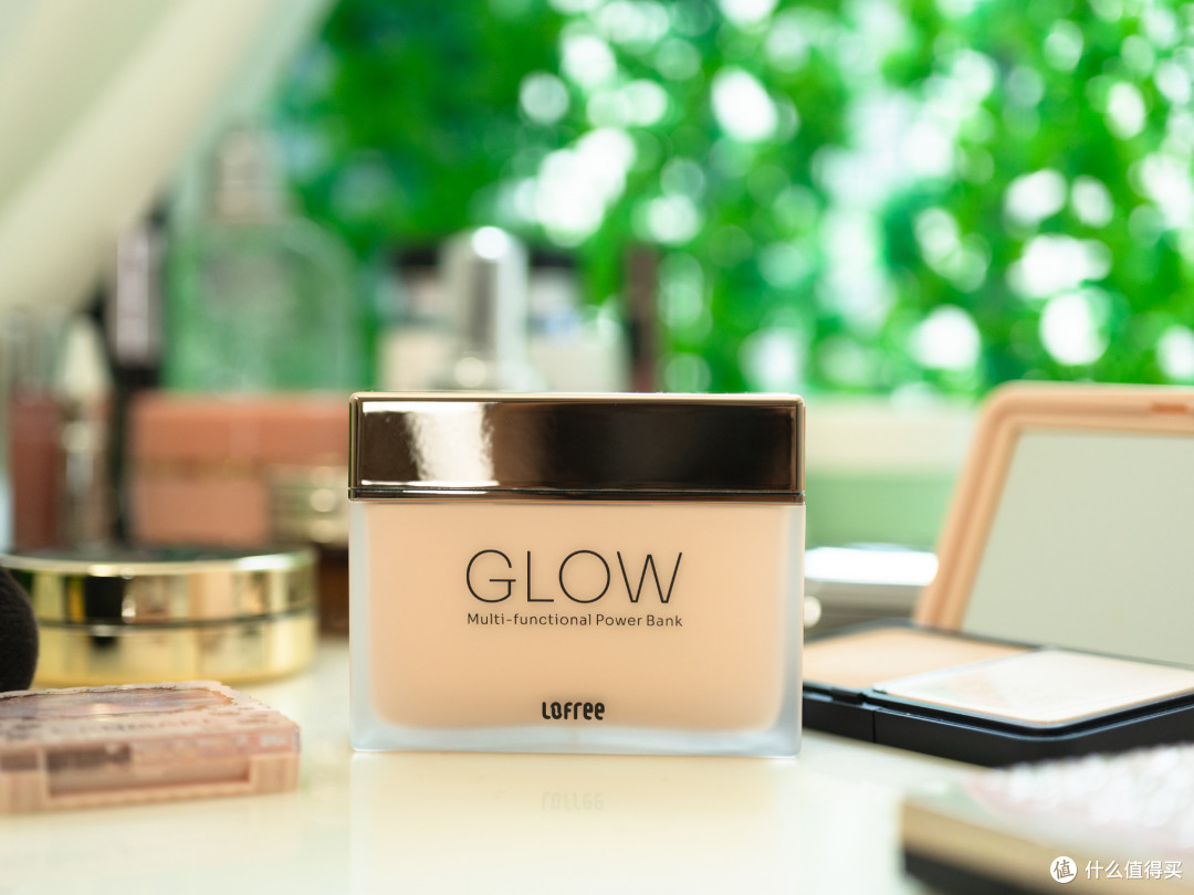 Lofree洛斐GLOW聚光移动电源,重新定义数码配件的颜值