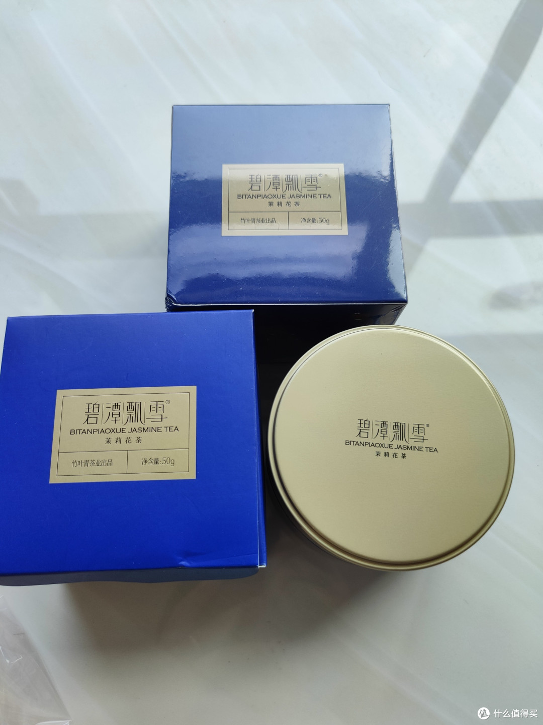 夏天还在喝奶茶冰饮料冰啤酒吗?换成茉莉花茶养养生吧。