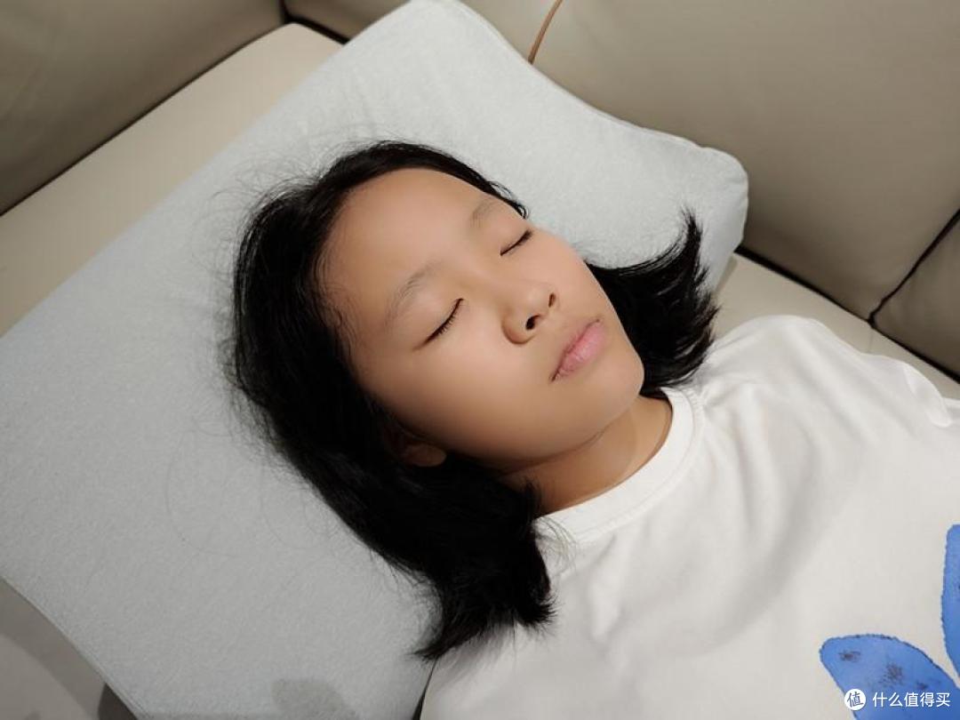 健康睡眠的舒适之选:米家天然乳胶护颈枕Pro