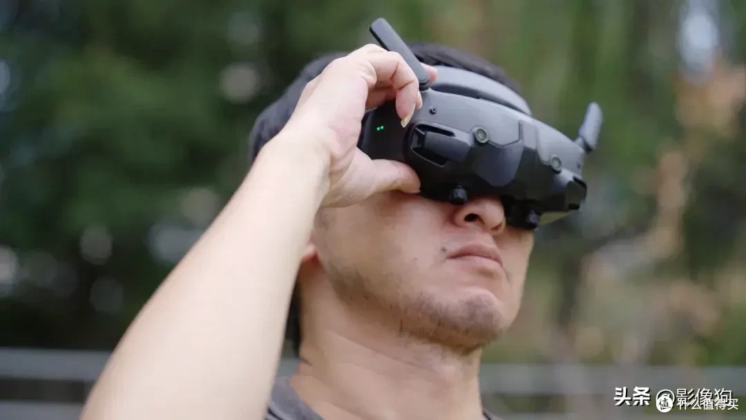 新手也能一键拍大片？大疆DJI Neo掌上Vlog无人机测评