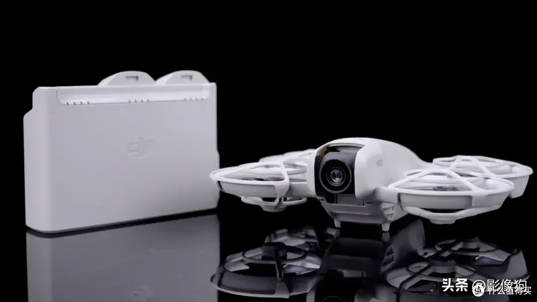 新手也能一键拍大片？大疆DJI Neo掌上Vlog无人机测评