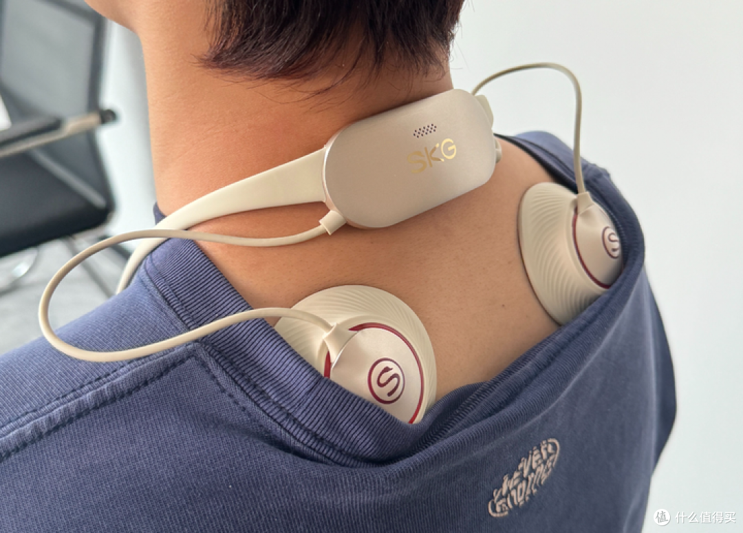 颈椎按摩仪怎么选？真能平替按摩椅吗？实测40+款肩颈按摩仪后，才发出来的颈部按摩仪选购攻略