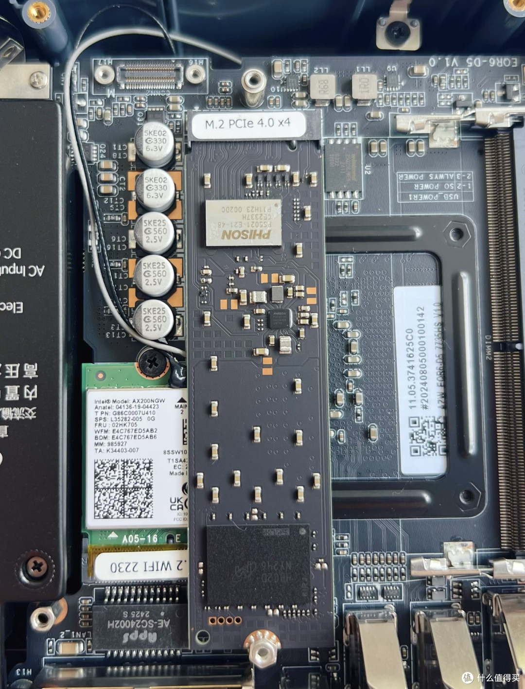 【拆解+测试】零刻EQR6迷你主机 ,R7 7735HS加持下的表现如何？