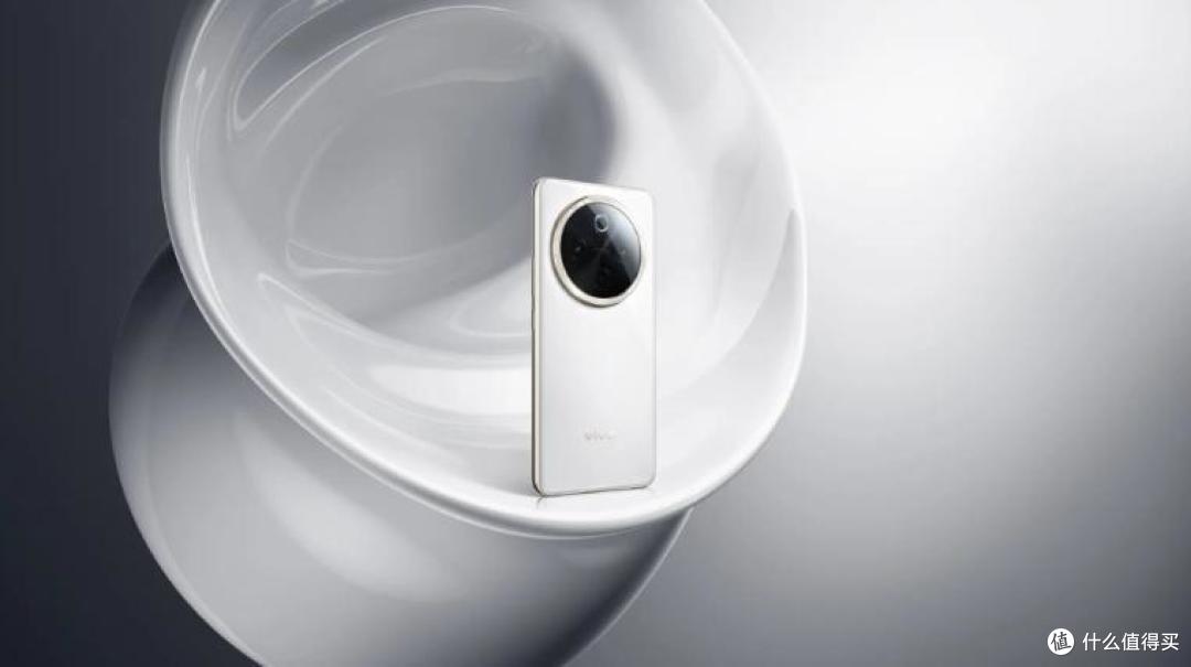 最轻薄6500mAh手机,vivo Y300 Pro续航表现惊艳全场