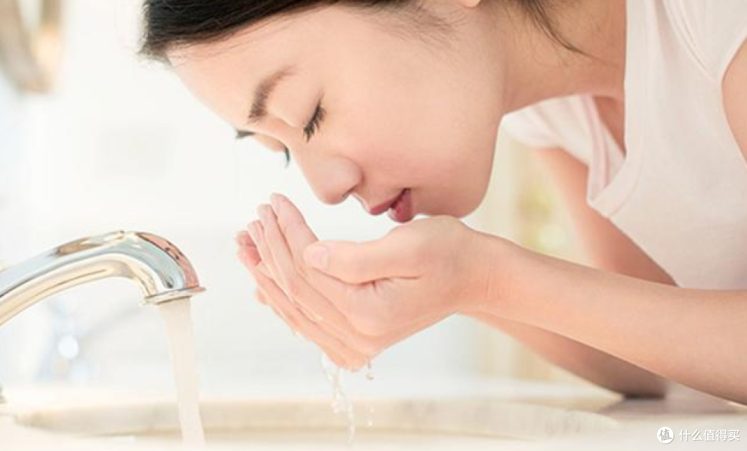 脸越洗越「脏」，可能是选错了洗脸方式！