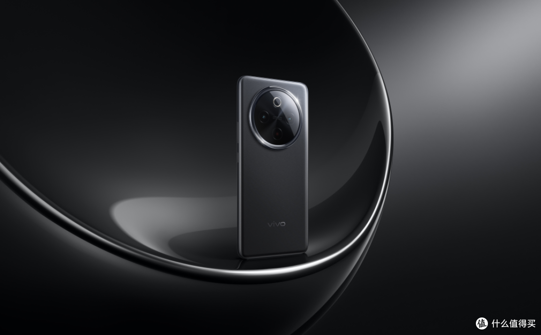 vivo Y300 Pro表现如何？全面越级，同价位标杆之作