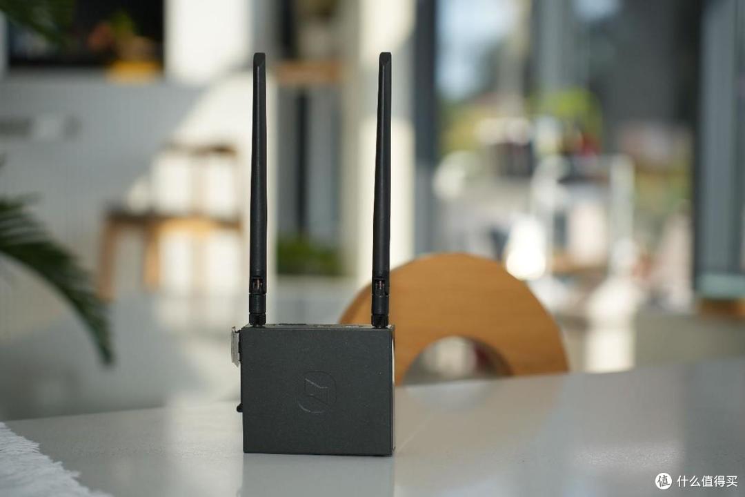 贝锐向日葵 Q2Pro：无网设备也能远程控制，工业医疗领域必备利器
