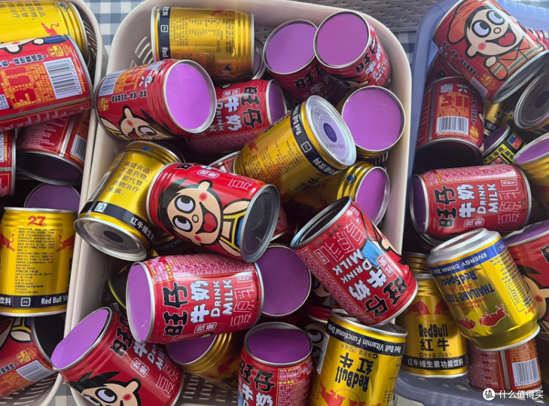 有时候,明明是年轻人更喜欢“囤积破烂”