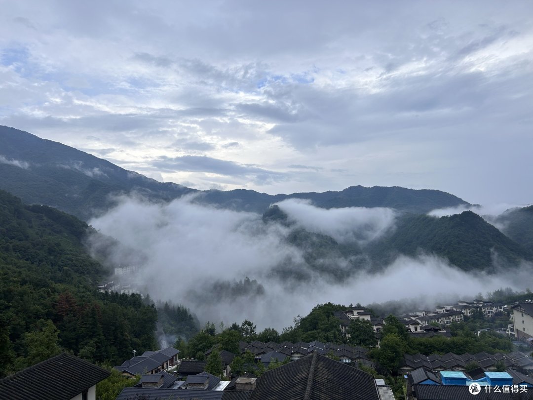 一起旅游之探秘神农架