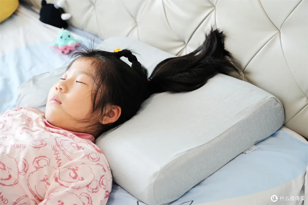科学支撑，健康睡眠，透气又舒适，米家护颈乳胶枕Pro实测体验