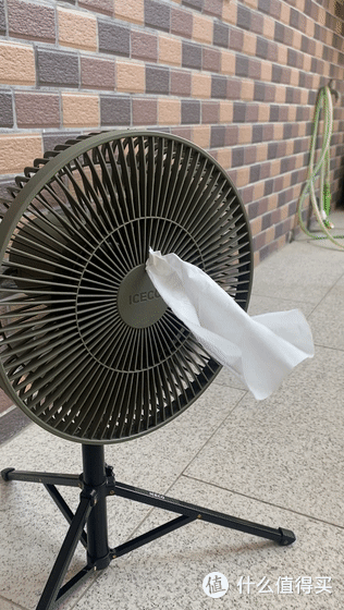 夏日露营必备:ICECO风扇,28小时超长续航,让户外生活更清凉