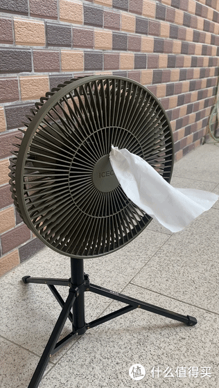 夏日露营必备:ICECO风扇,28小时超长续航,让户外生活更清凉