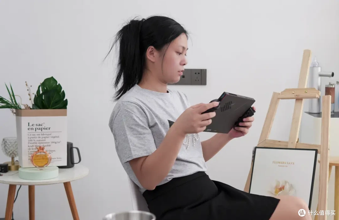 游戏本落伍了？壹号游侠X1：看看新时代的人是怎么掌上玩3A游戏