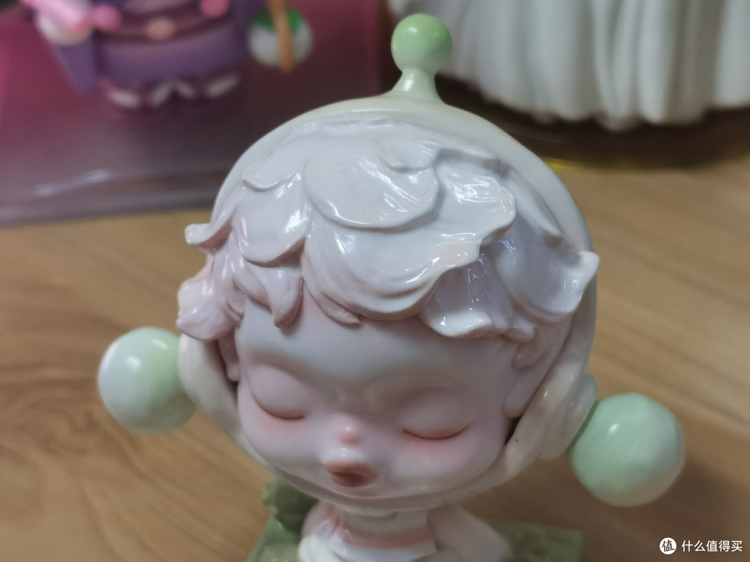 泡泡玛特SP温度系列微风起,传说中的手机支架?