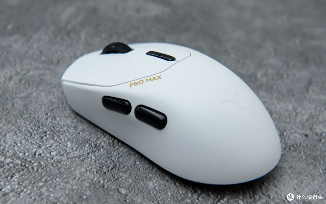 小身材大心脏: 雷柏VT1 PRO MAX游戏鼠标开箱