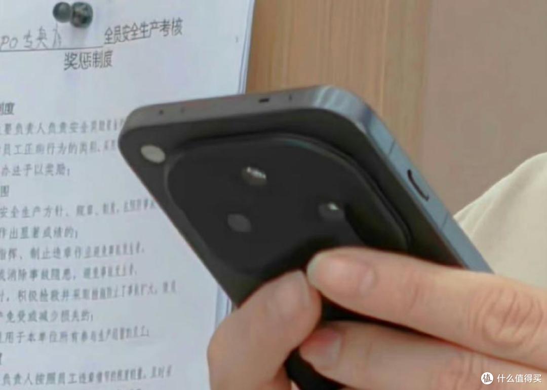 OPPO Find X8提前曝光!ColorOS 15玩出新花样