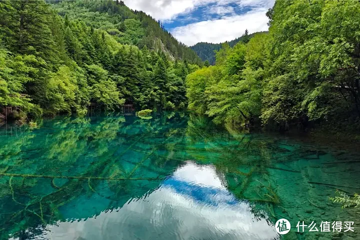 九寨沟的氪金玩法，带老人孩子一定要用上！比环球影城和迪士尼都更值