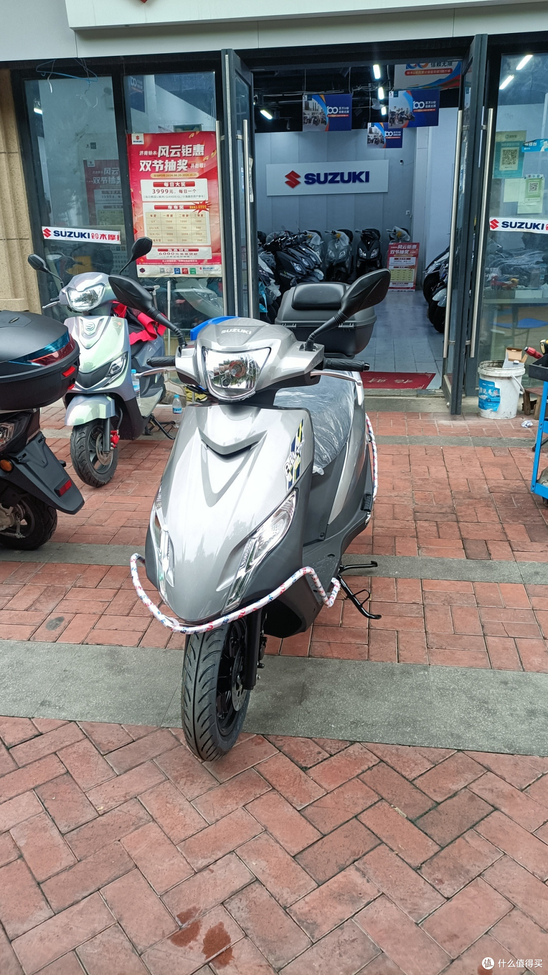 还热乎的）喜大普奔我的第一辆摩托铃木uu提车记_摩托车整车_什么值得买