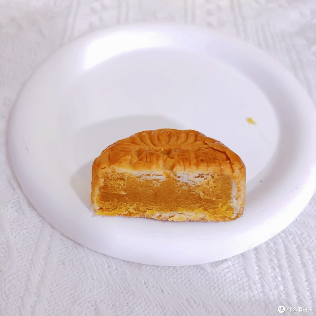 选购指南：中华老字号稻香村月饼礼盒，好吃就算了，礼盒还能当收纳盒！本地的胖东来月饼也是很美味的！