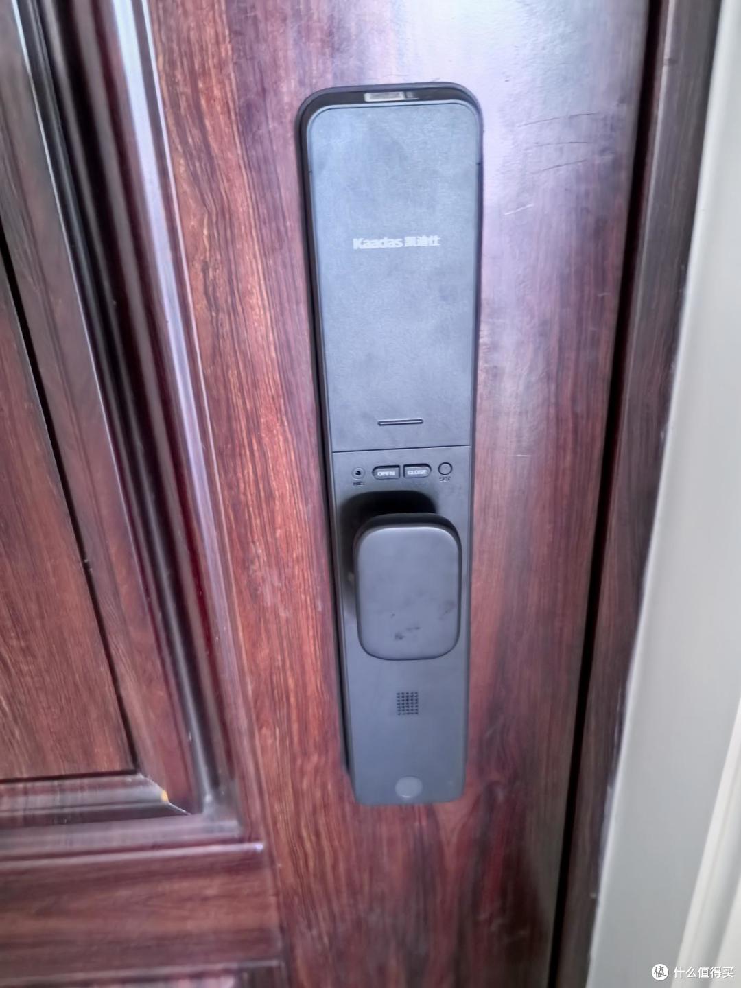 智能门锁哪个牌子好？2024最建议买这三款：质量好又安全，口碑公认！