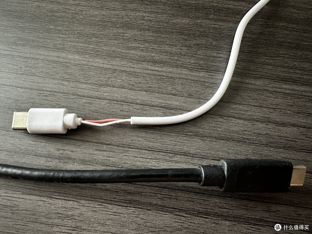 警惕，你几千块钱的手机真有可能毁在几块钱的线上