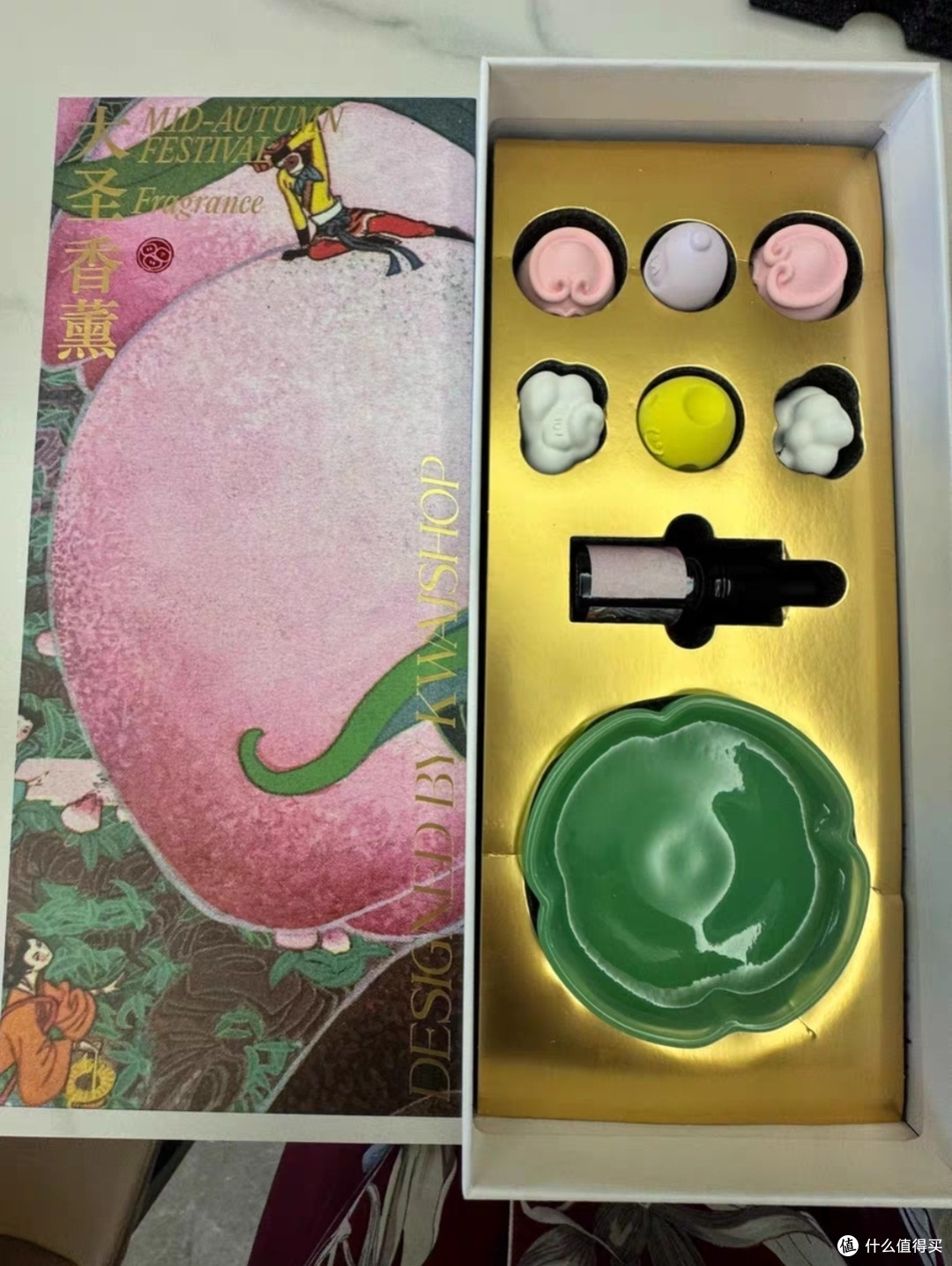 快手X辽宁美术出版联名月饼礼盒：以大圣之名，再现东方之美