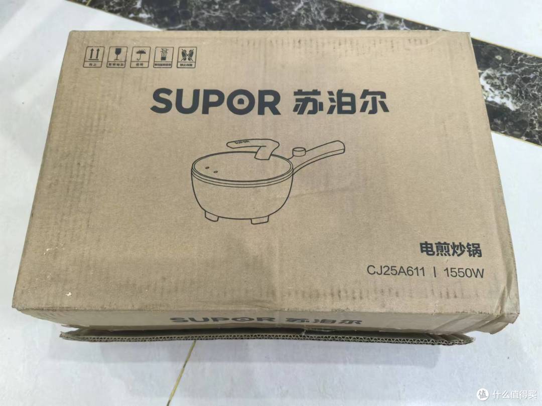 厨房革命者!深度评测苏泊尔电炒锅,让每一餐都充满爱的味道!