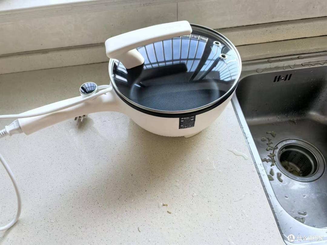 厨房革命者!深度评测苏泊尔电炒锅,让每一餐都充满爱的味道!