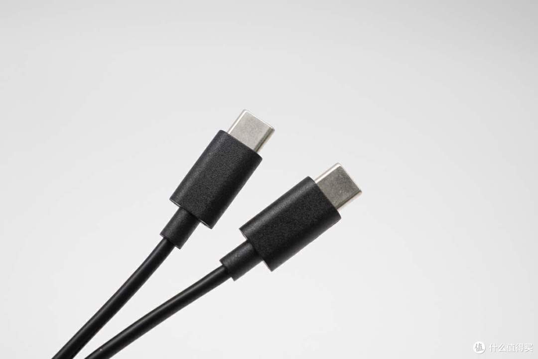 评测Anker 折叠三合一无线充:苹果全家桶专属,Qi2+苹果认证