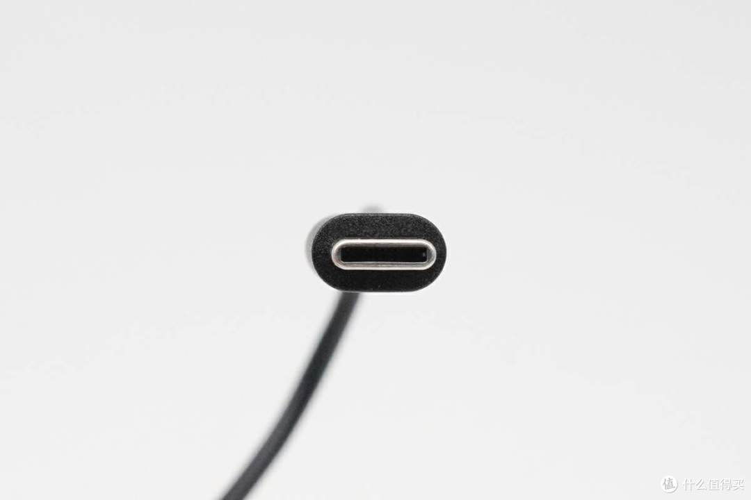 评测Anker 折叠三合一无线充:苹果全家桶专属,Qi2+苹果认证