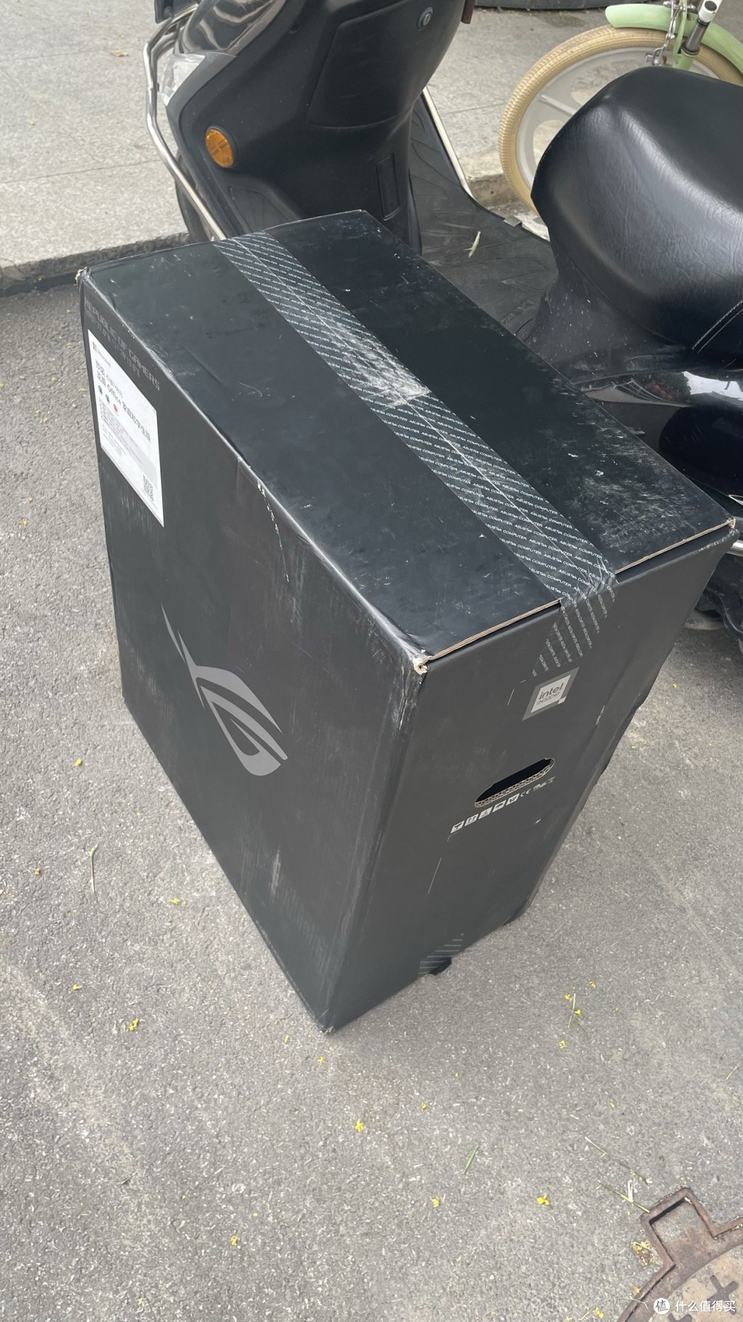 ROG原始包装箱