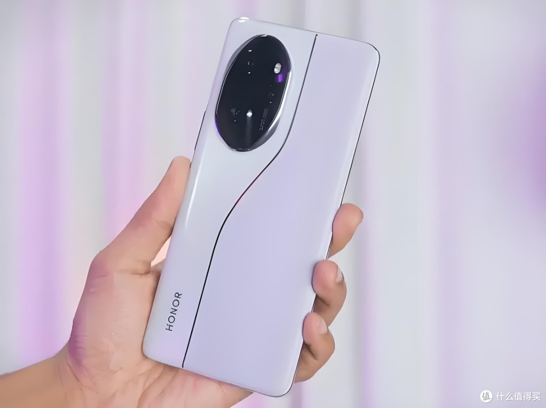 从3699元跌至2339元，16GB+骁龙8Gen2，荣耀终于良心了