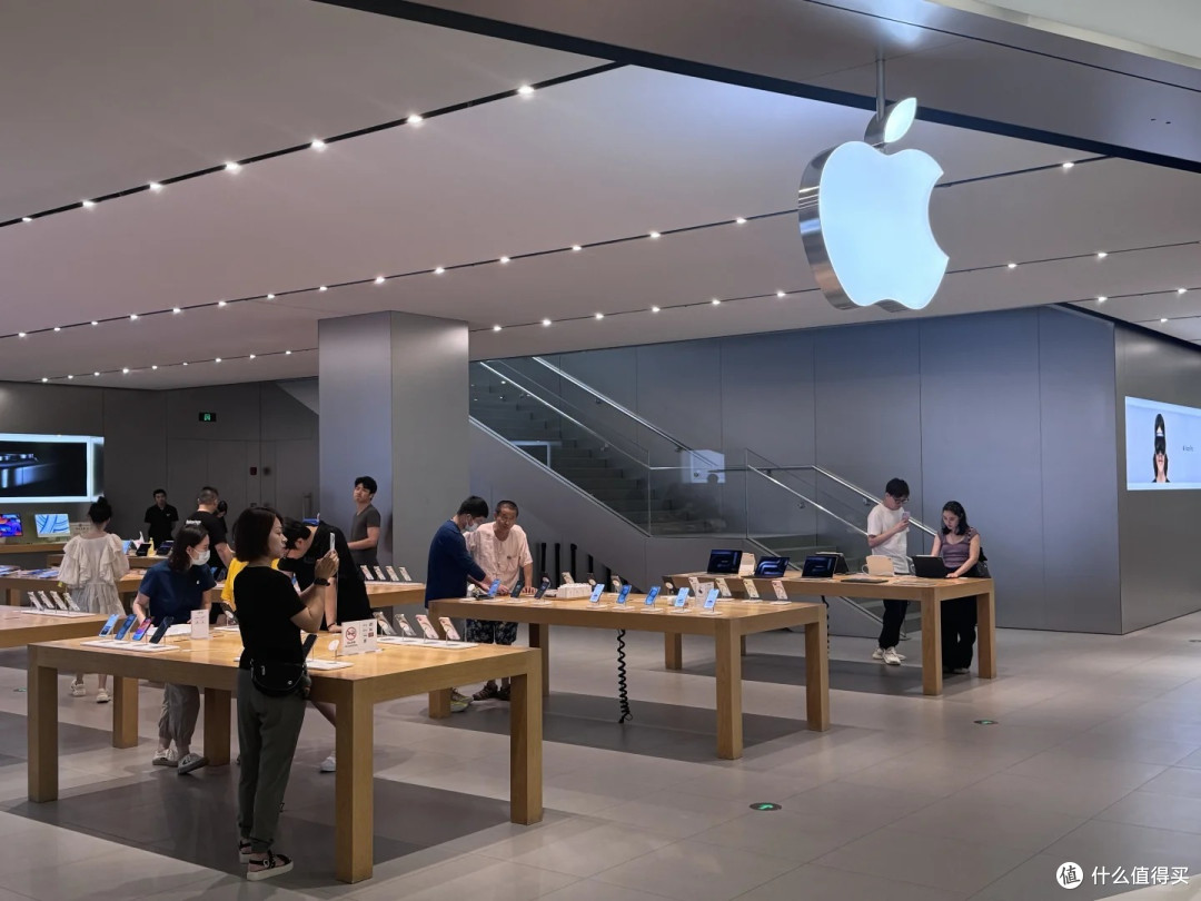 差评不断,iPhone16系列口碑、销量下滑,苹果为什么掉队了?