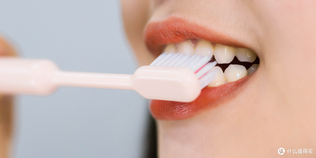 【牙黄牙渍必看】 5款热门美白牙膏实测!哪一款更值得买?