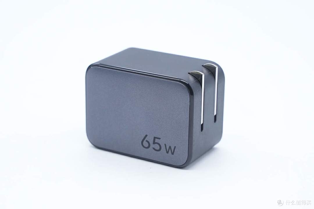拆解报告:UGREEN绿联65W氮化镓快充充电器X550