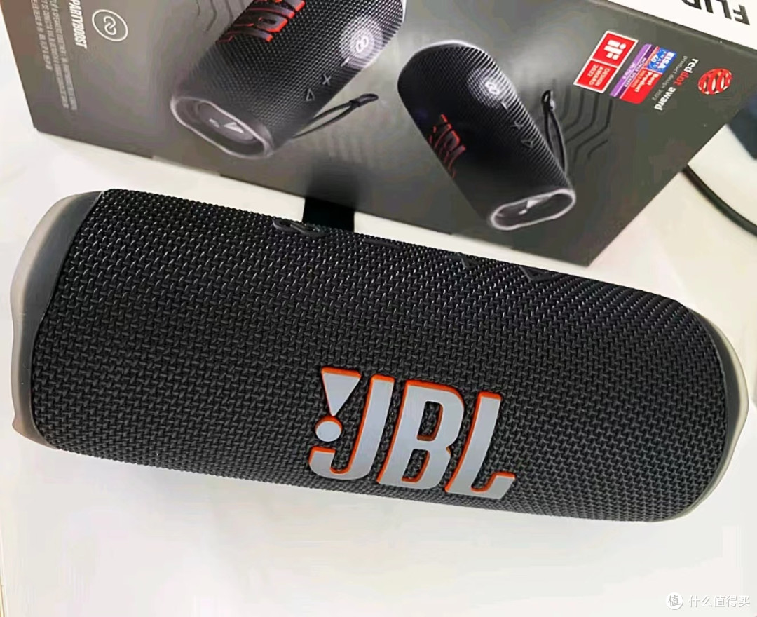 JBL FLIP 6音乐万花筒六代:户外派对的理想选择