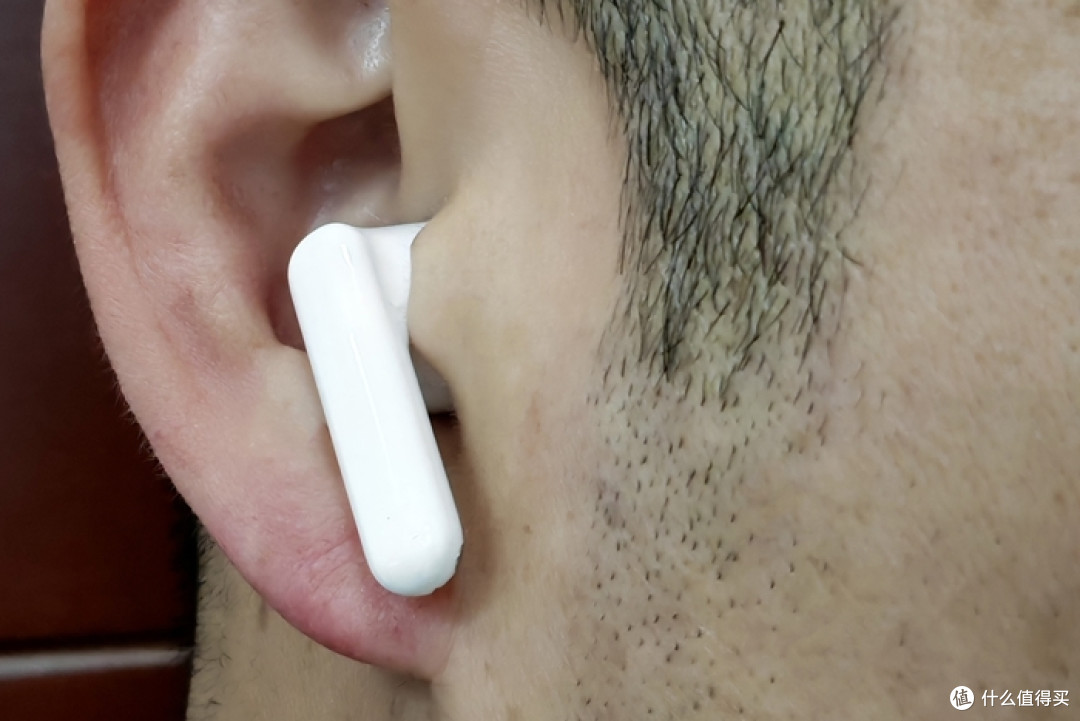 荣耀亲选耳机X7e：当音乐邂逅科技