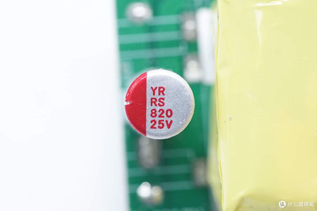 拆解报告:GOSIRY果子理45W双USB-C氮化镓充电器GSR27