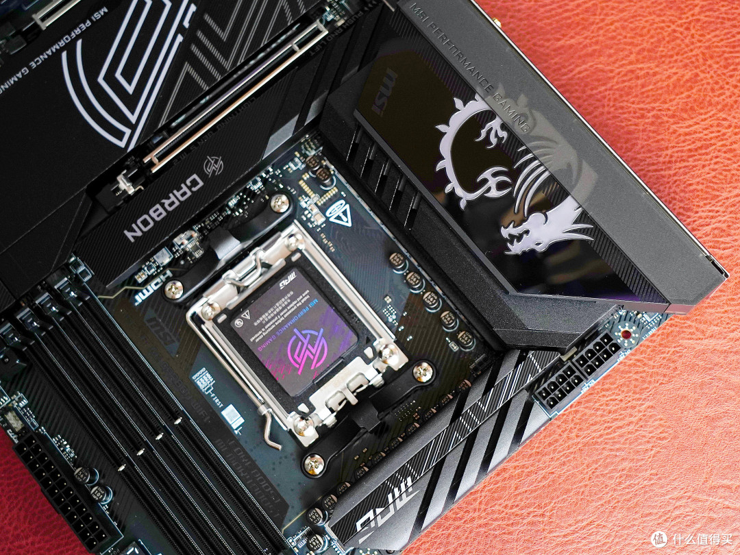 新一代AMD主板“初芯不变”,微星MPG X870E CARBON WIFI开箱分享