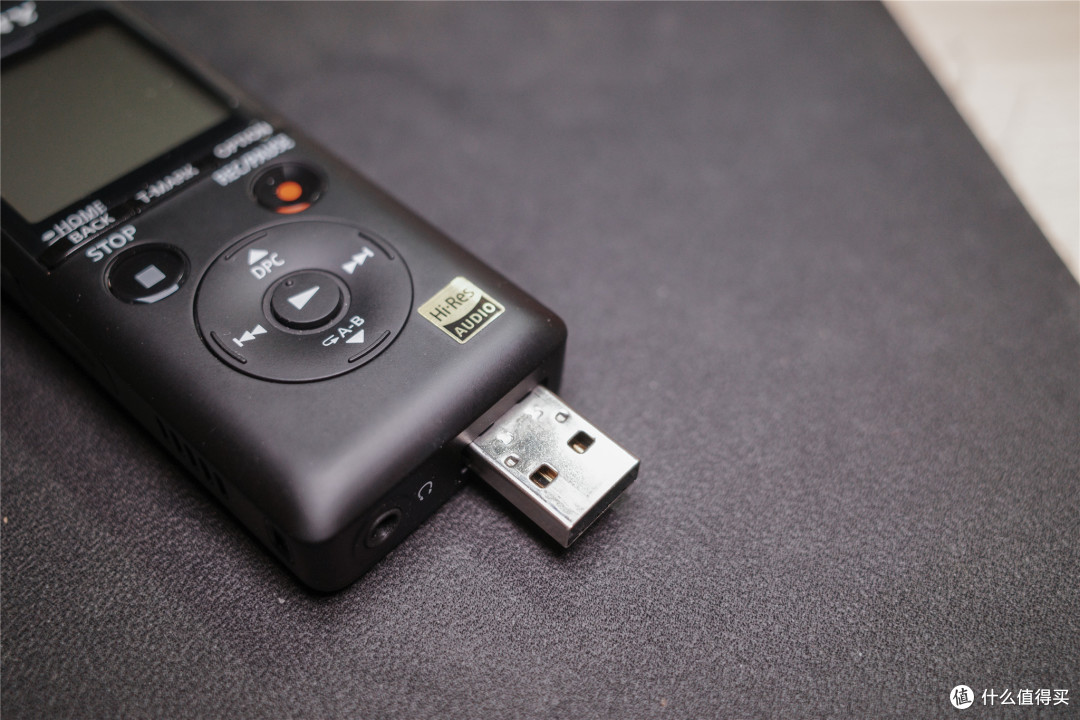 看重收音效果的专业之选，索尼PCM-A10数码录音棒