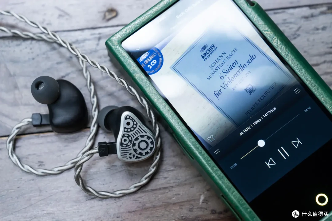 有趣的“四个圈”:聊聊Binary Dynaquattro入耳耳机