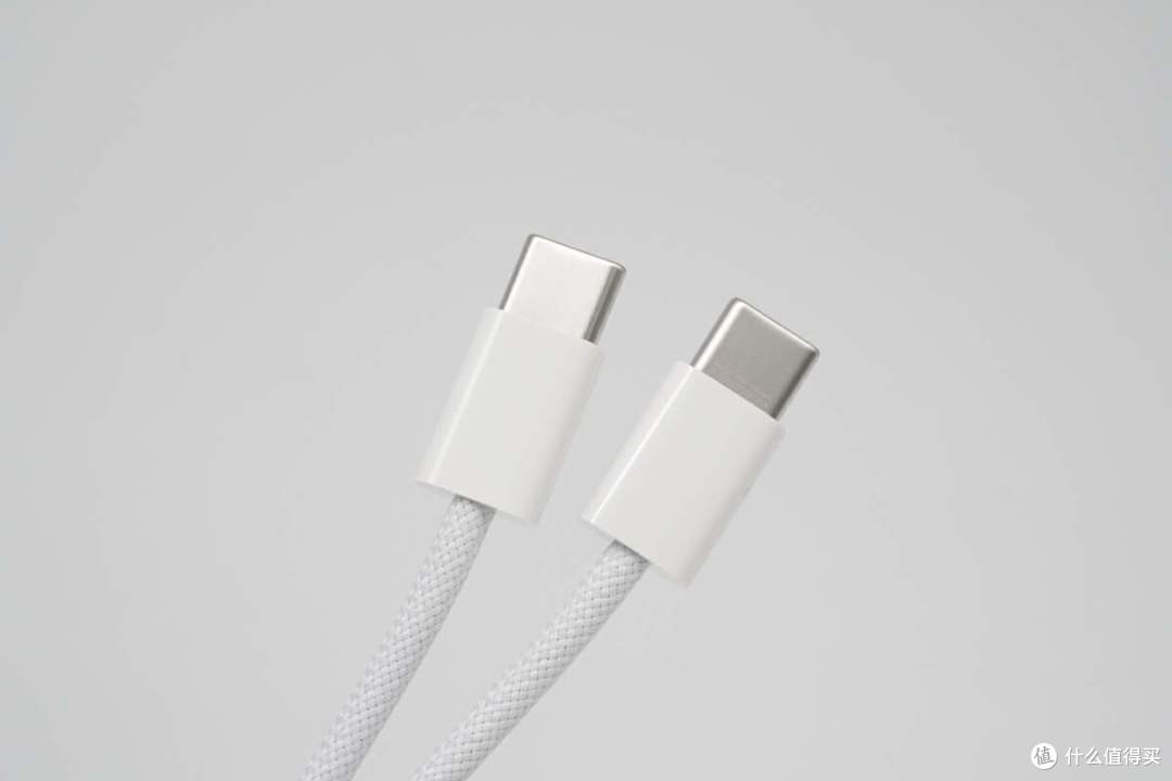 包装更环保,充电、数据传输性能不变,iPhone 16原装充电线评测