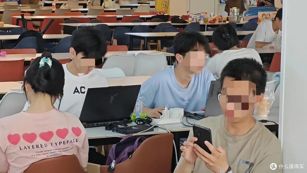 拯救者系列的甜品本 R7000 2024体验 R7-7840H+RTX4060 预算有限相当合适