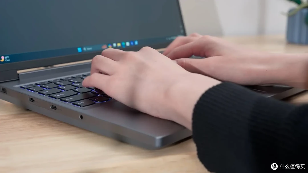 拯救者系列的甜品本 R7000 2024体验 R7-7840H+RTX4060 预算有限相当合适